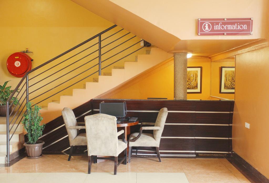 Royal Suites Kampala Exterior photo